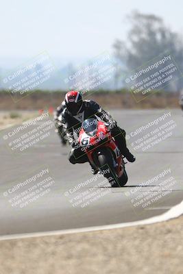 media/Sep-20-2025-TrackDaz (Sat) [[27f0cde673]]/A Group/2pm (Turn 9)/